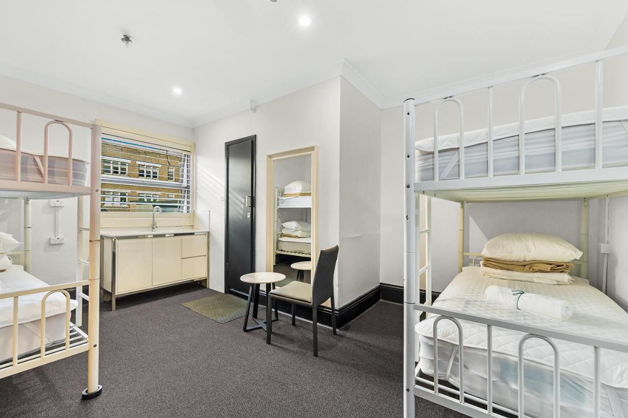 A Pousada London Plane Backpackers Sidney Exterior foto